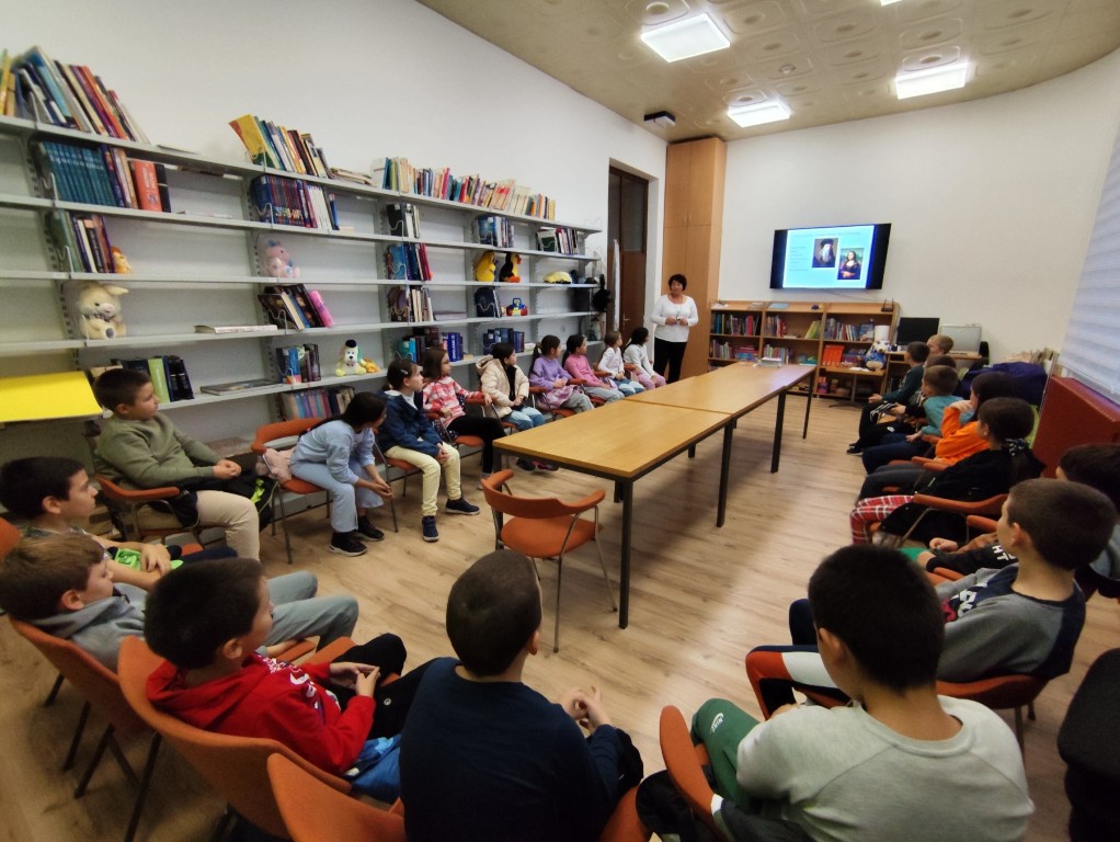 IMG 44646b456efafc2343e12eb01ccd0380 V